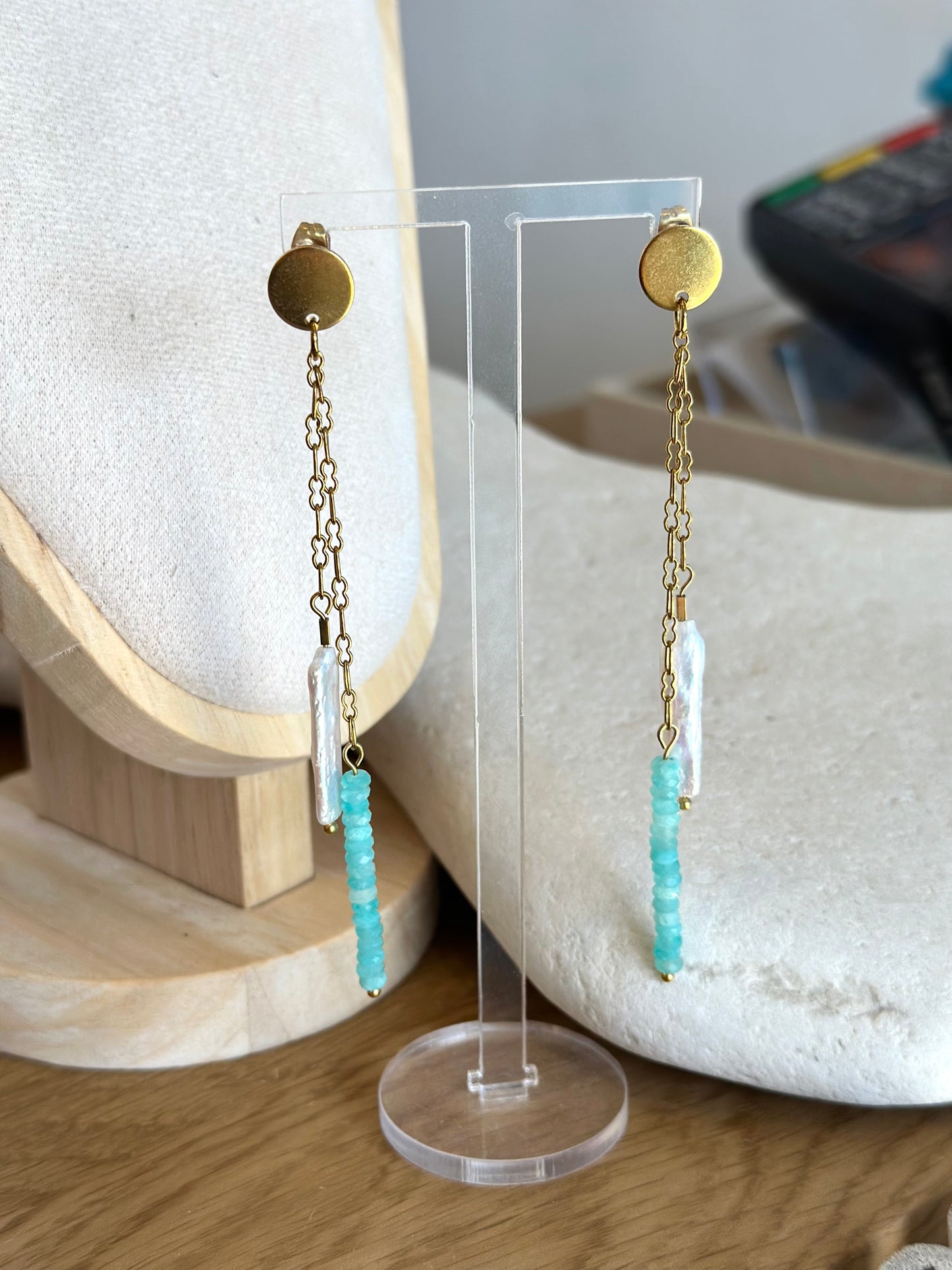 Σκουλαρίκια με Αμαζονίτη και Μαργαριτάρια