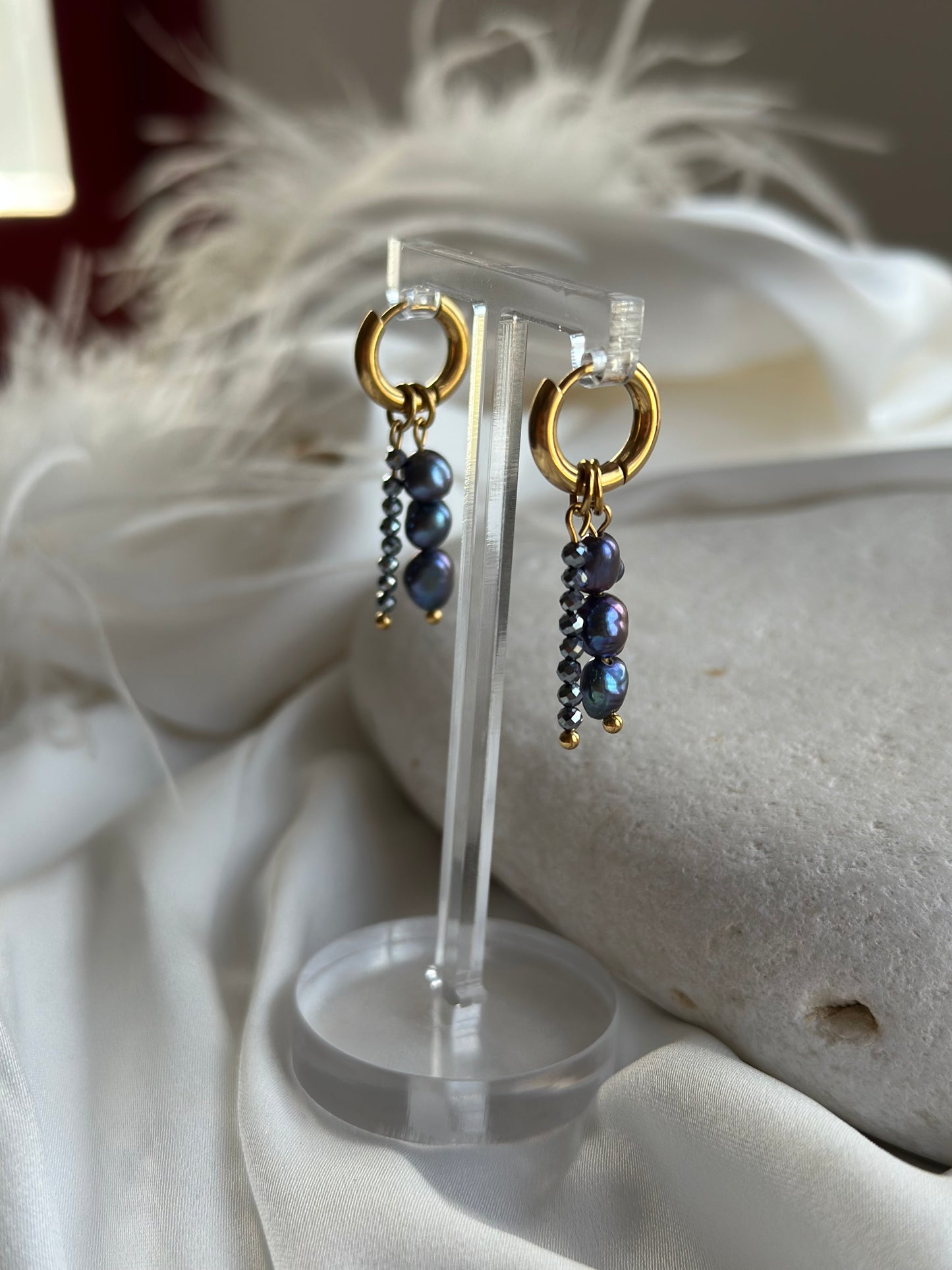 Ohrringe mit schwarzer Perle und Teraherz