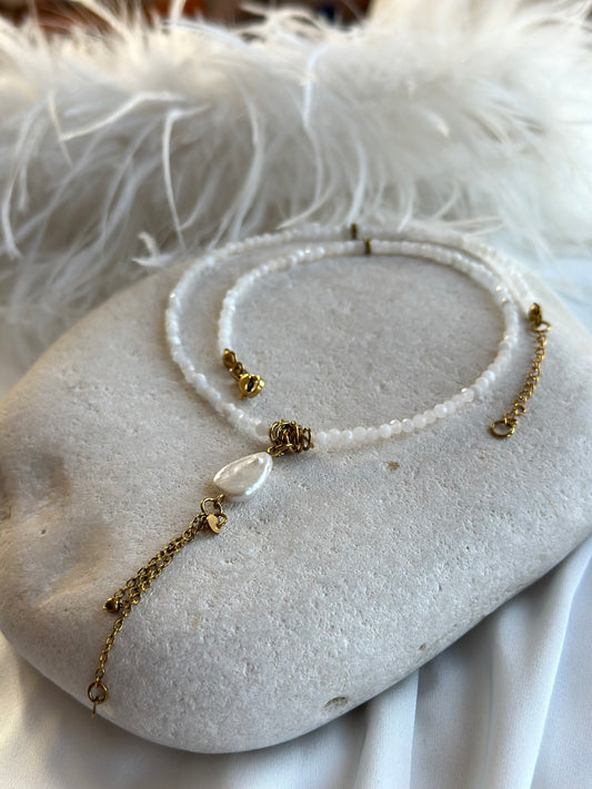 Moonstone Pearl necklace
