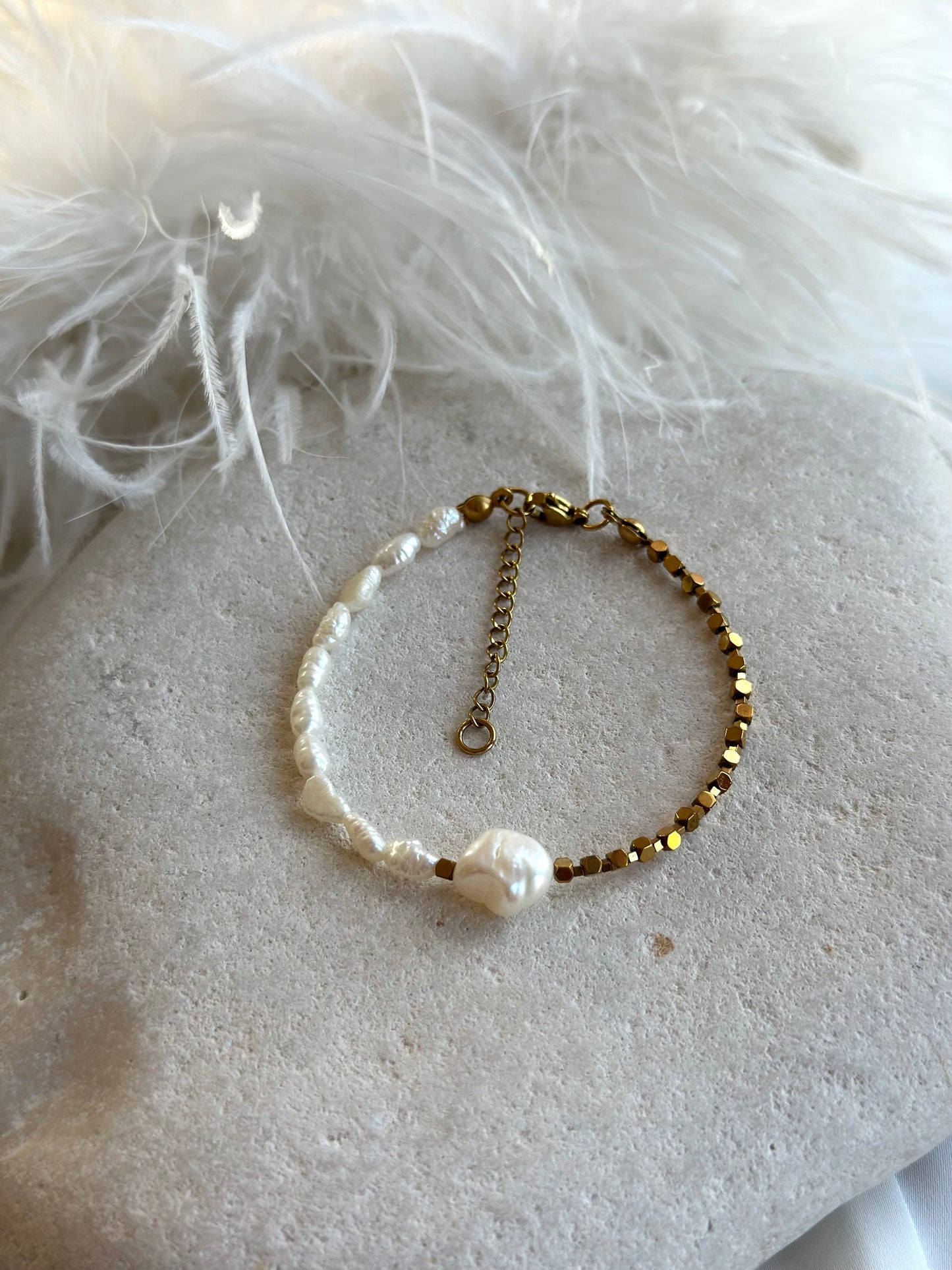 Hämatit-Perlenarmband