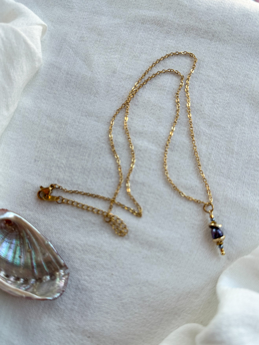 ASTERIA NECKLACE               black Pearl
