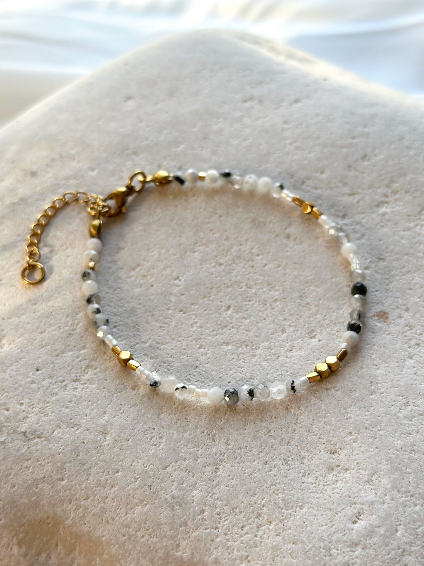 NOELLE BRACELET       Moonstone