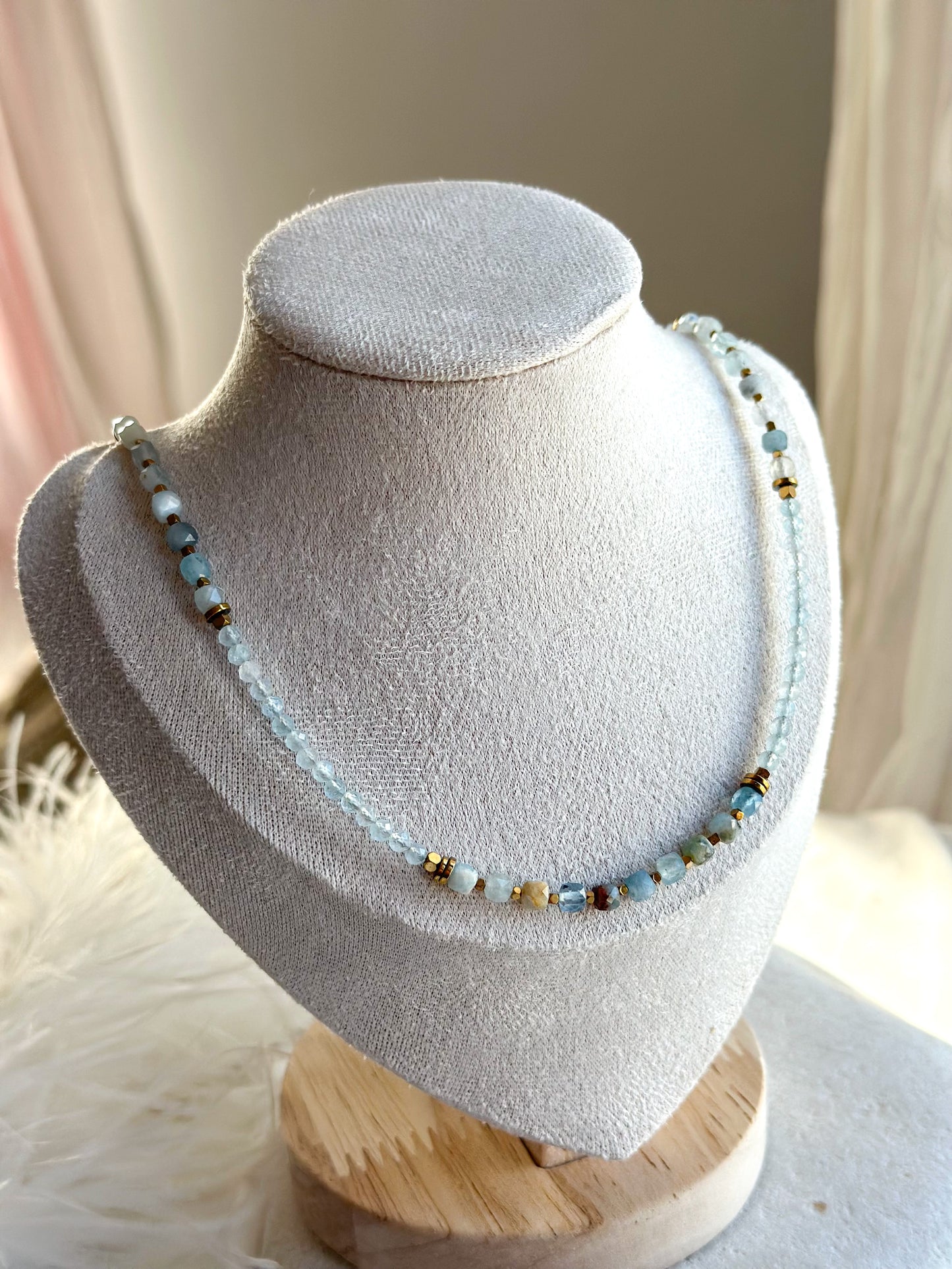CALISTA NECKLACE    Aquamarine