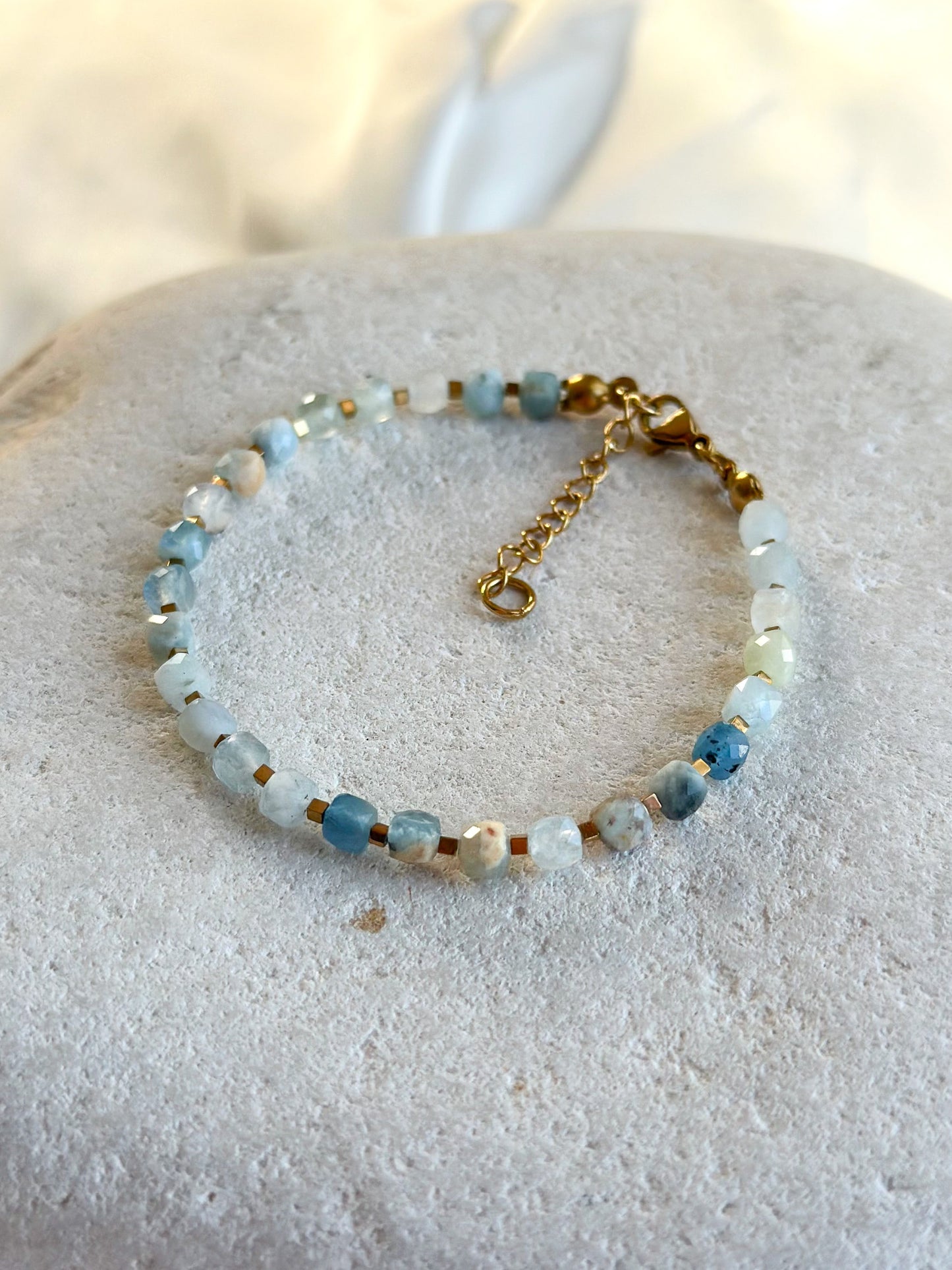 CALISTA BRACELET     Aquamarine