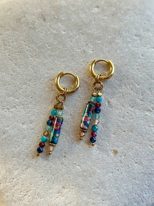LYRA EARRINGS                      Mixes Stones