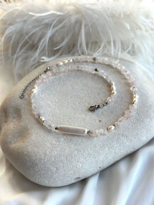 RoseQuarz Pearl Necklace
