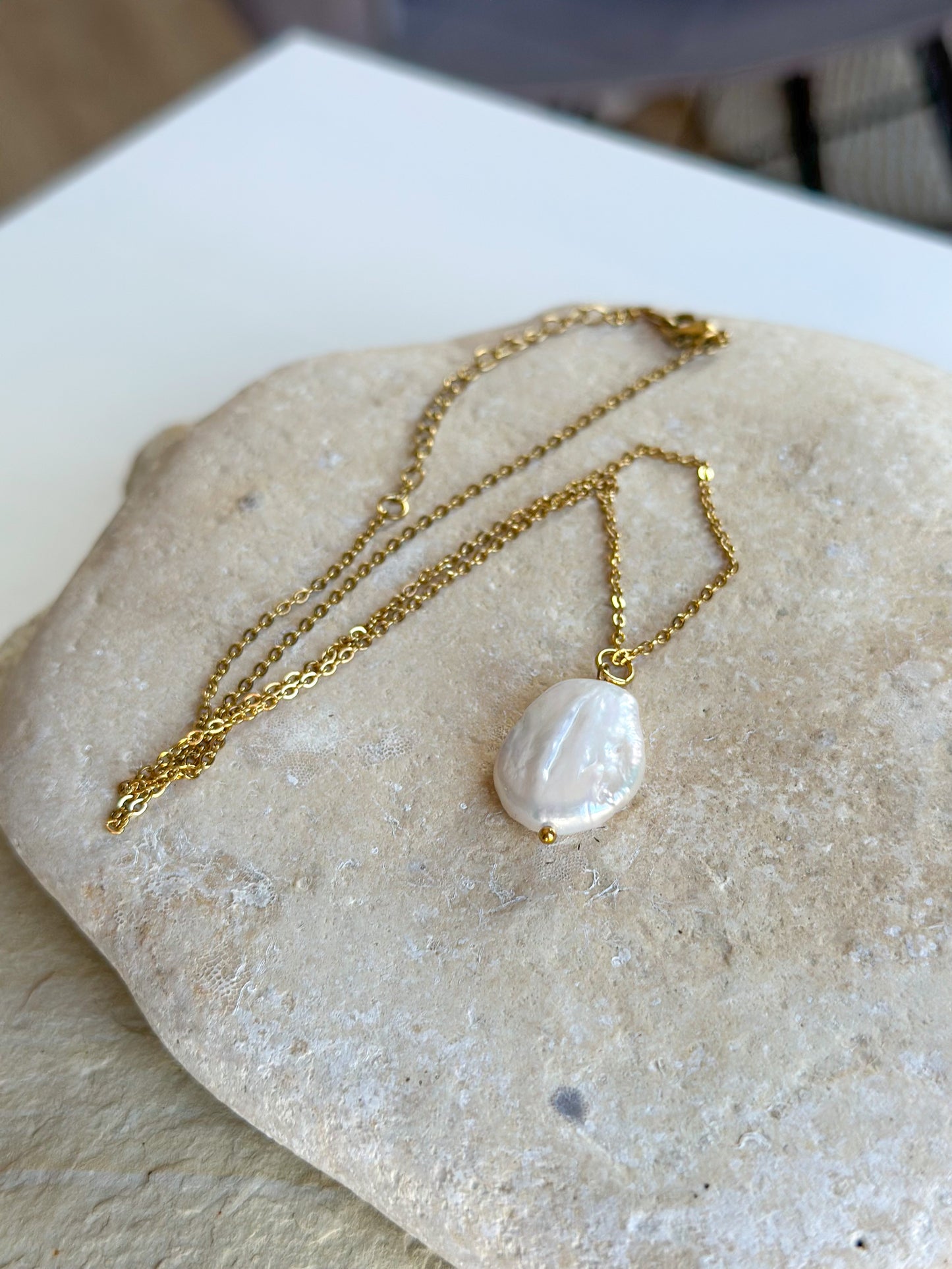 NERIDA NECKLACE