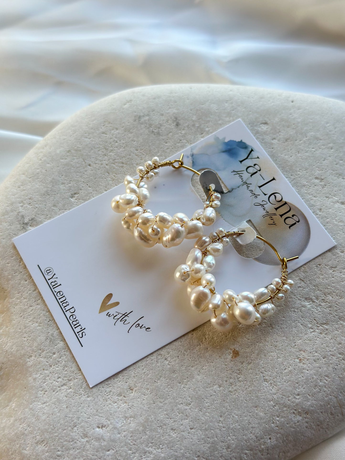 SOFIA EARRINGS                     Pearl