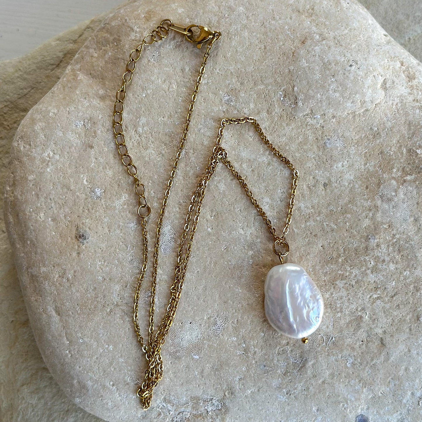 NERIDA NECKLACE