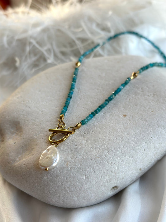 Apatite necklace with Pearl pendant