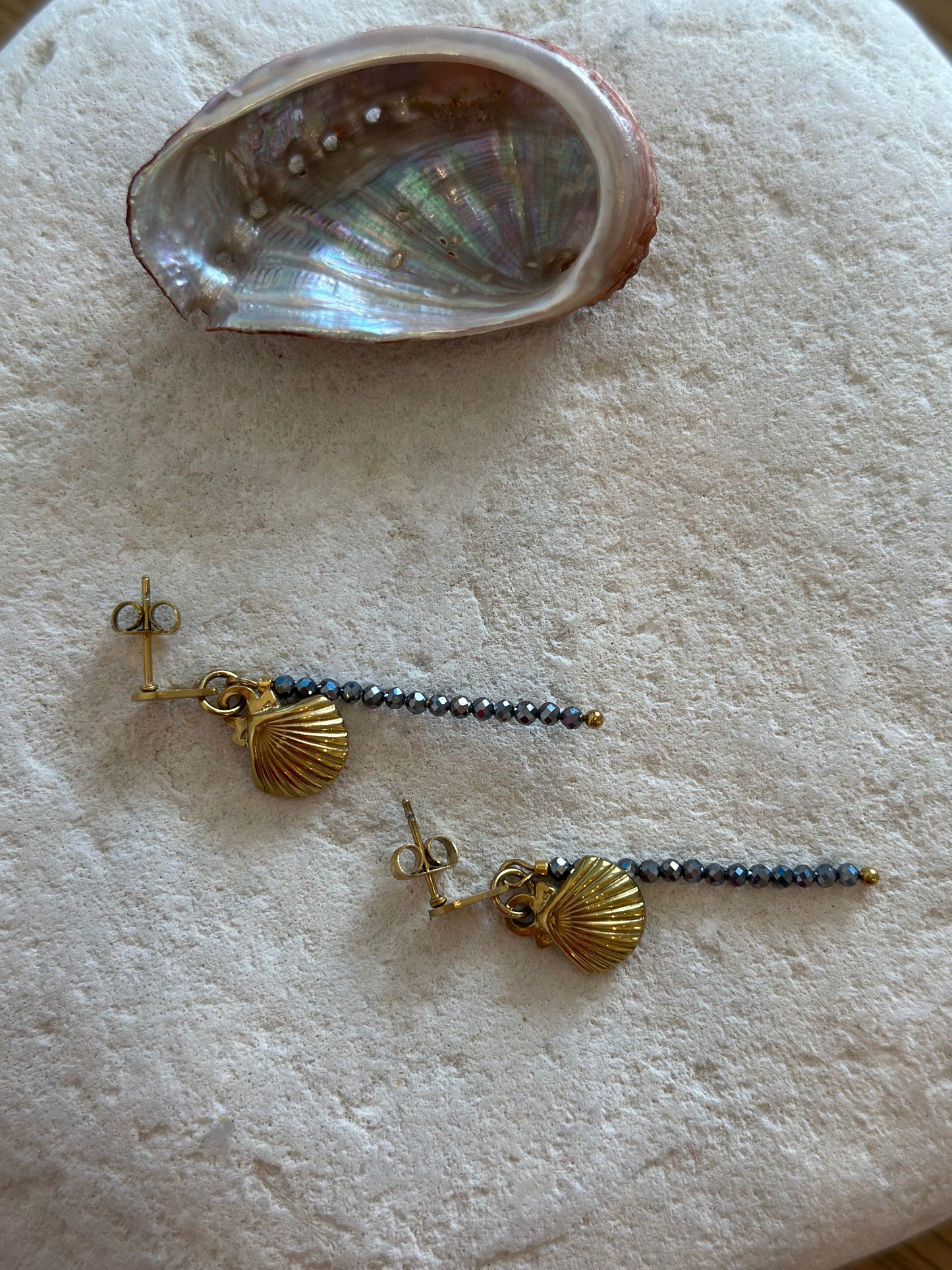 Teraherz shell Earrings