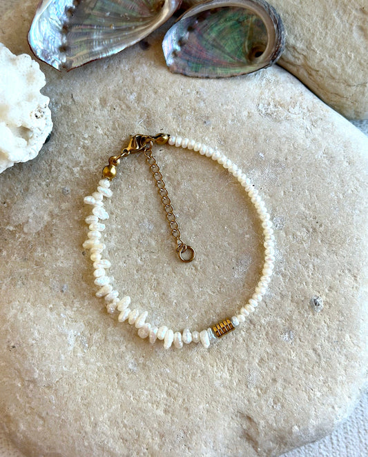 Irregular Pearl bracelet